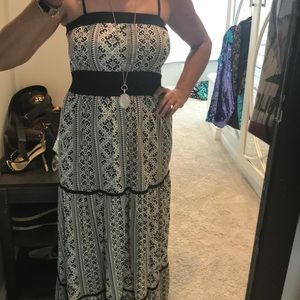 Black strapped strapless maxi dress